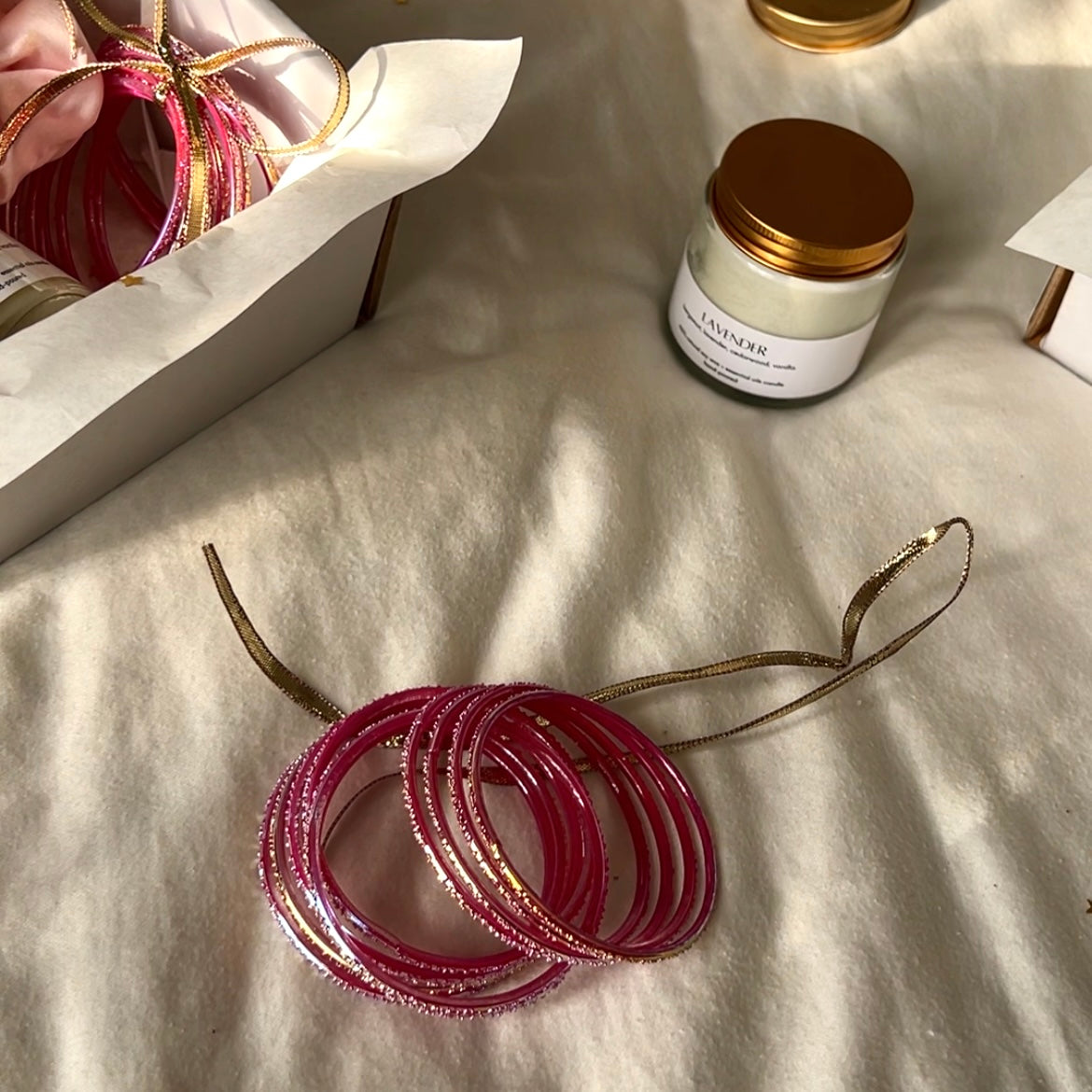 rose eid box 💗🌙🕯️✨
