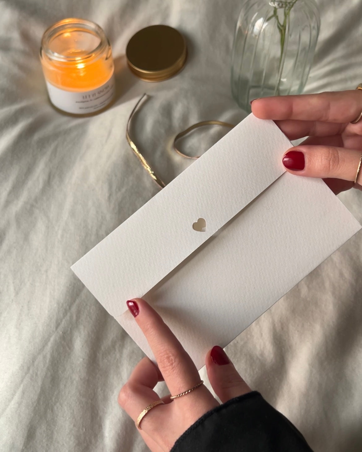 heart + ribbon envelope (black lace)