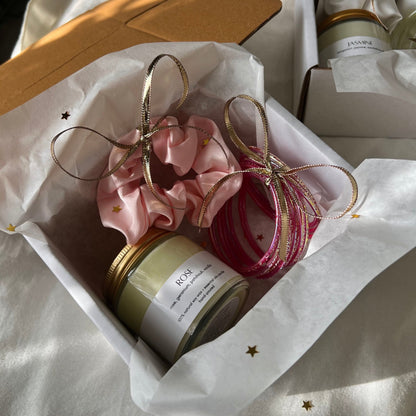 rose eid box 💗🌙🕯️✨